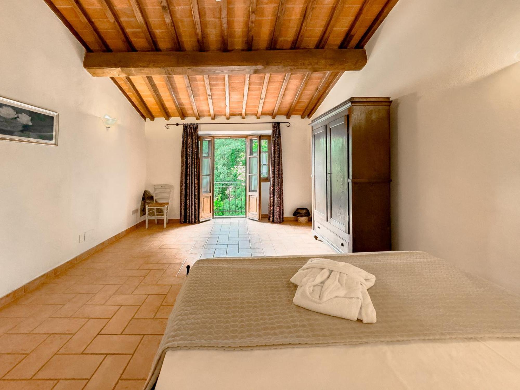 La Ferriera Exclusive Resort - Pool & Waterfall Loro Ciuffenna Eksteriør bilde