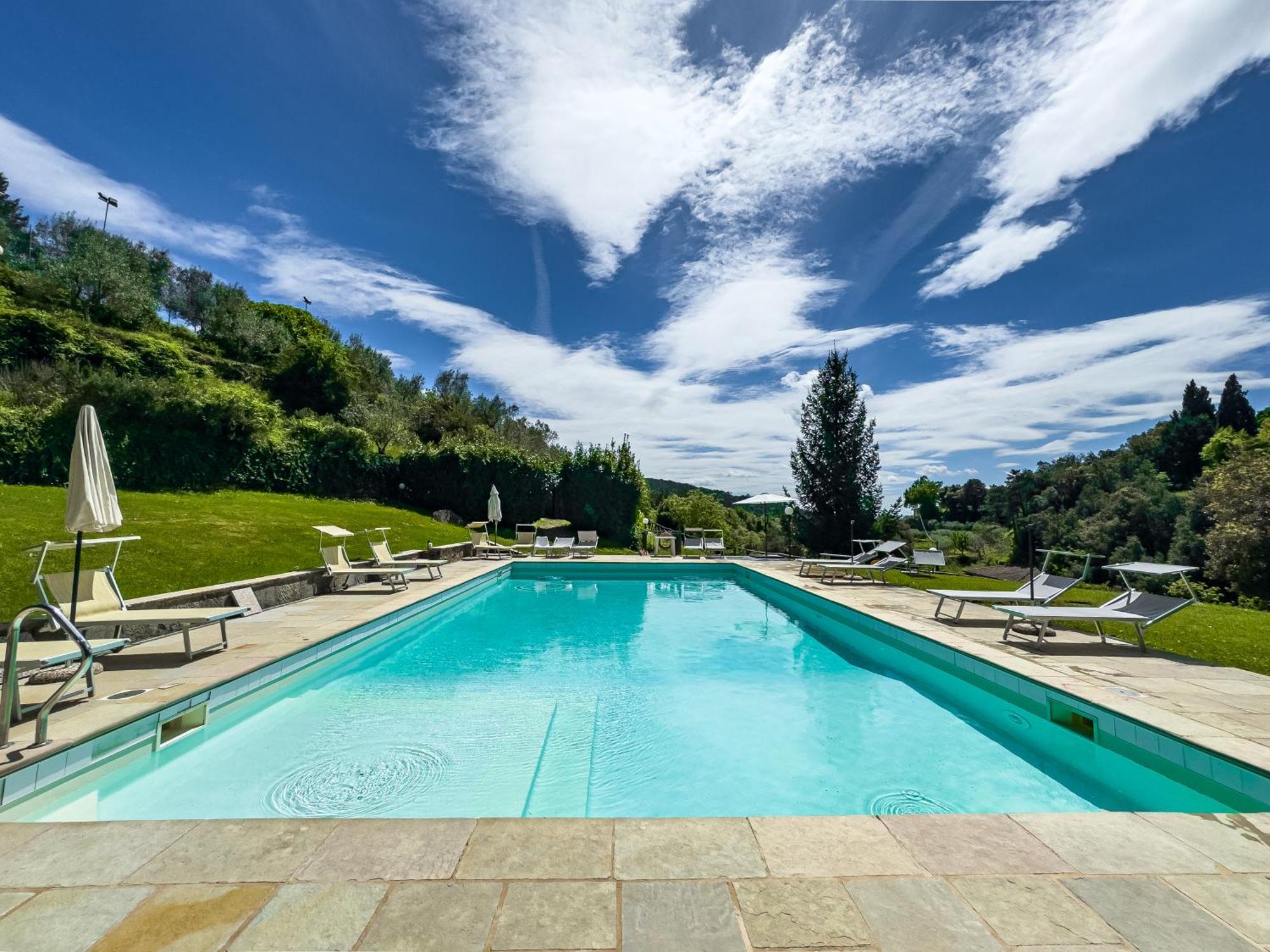 La Ferriera Exclusive Resort - Pool & Waterfall Loro Ciuffenna Eksteriør bilde