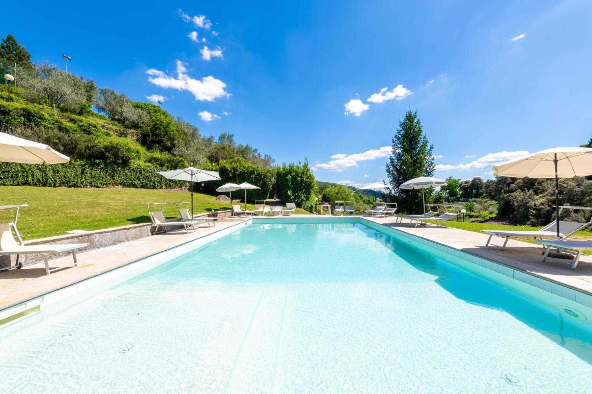 La Ferriera Exclusive Resort - Pool & Waterfall Loro Ciuffenna Eksteriør bilde